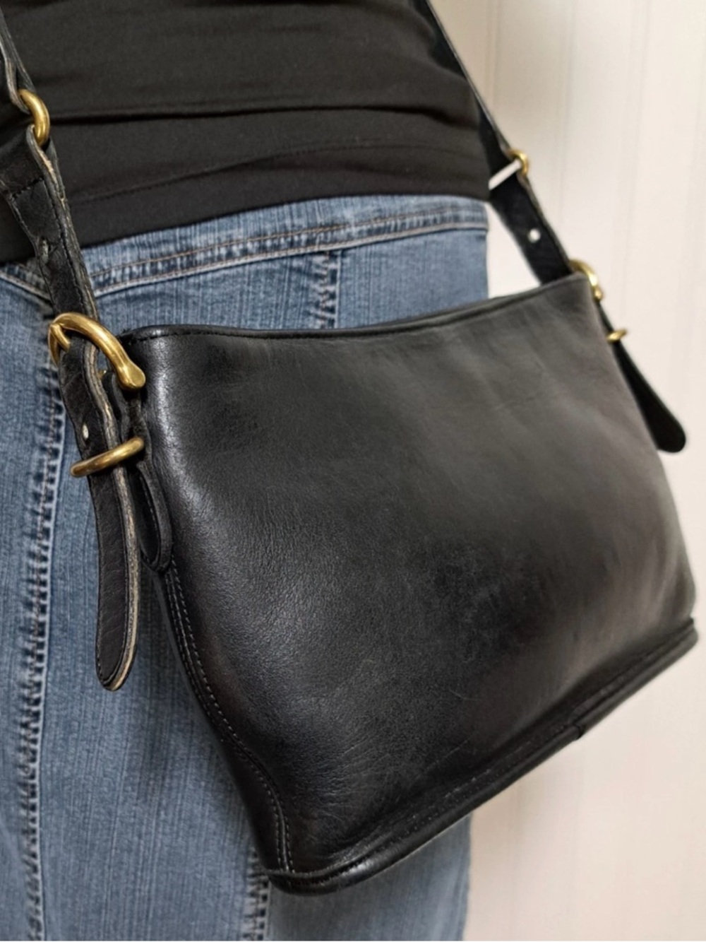 VTG Coach Equestrian 9802 Crossbody Shoulder Bag - Picture 2 of 6